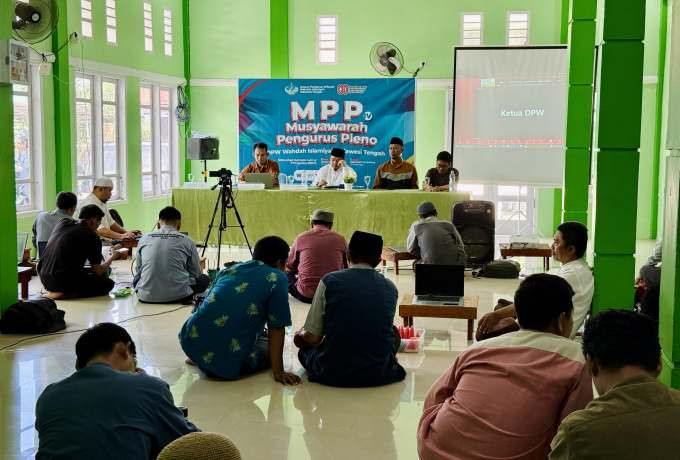MPP IV Wahdah Islamiyah Sulawesi Tengah 2025: Evaluasi Program dan Mantapkan Target Pencapaian Penge